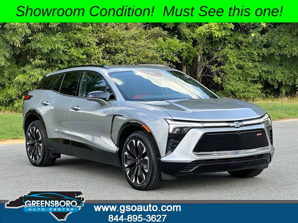 Used 2024 Chevrolet Blazer EV RS AWD/4WD image 2