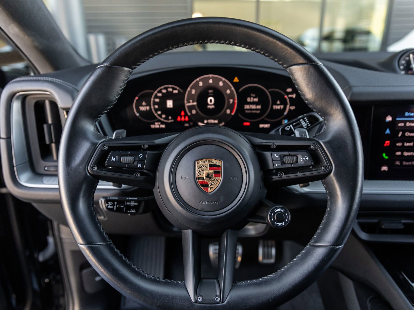 Certified 2024 Porsche Cayenne S image 28