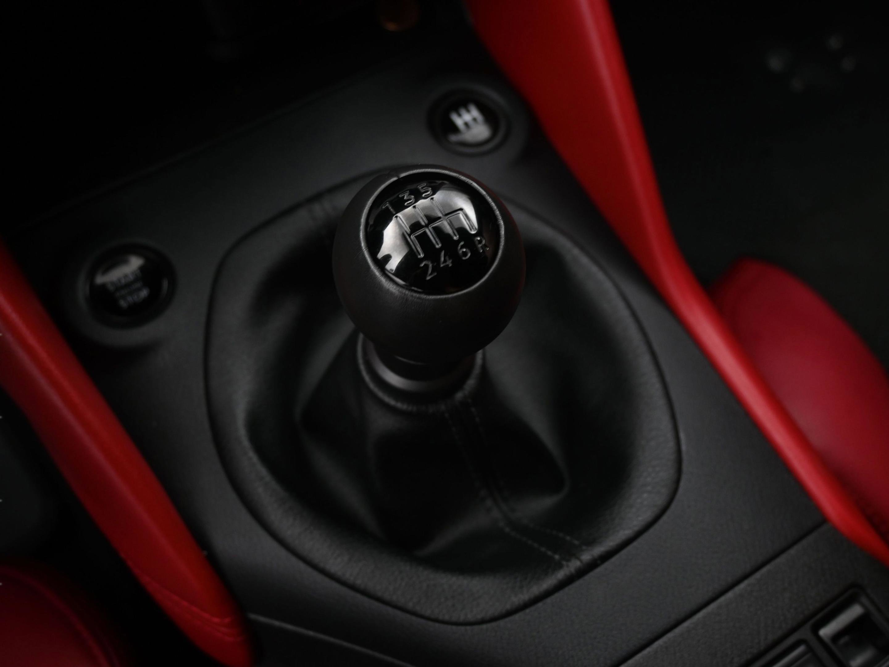 Used 2025 Nissan Z Performance w/ Floor Mat Package image 25