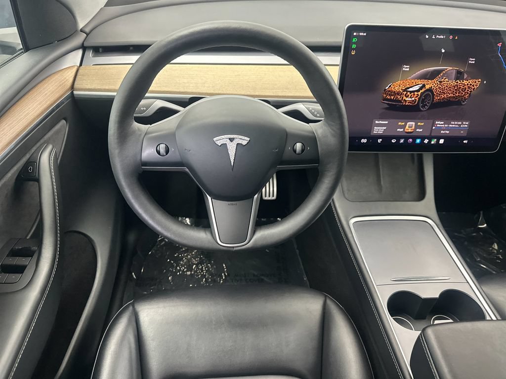 Used 2023 Tesla Model Y Performance AWD/4WD image 13