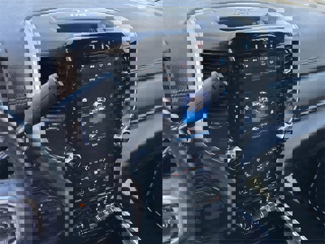 Used 2024 RAM 2500 Laramie w/ Towing Technology Group image 18