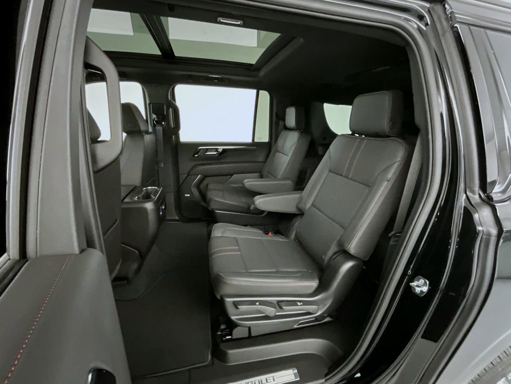New 2026 Chevrolet Suburban RST w/ Advanced Technology Package image 19