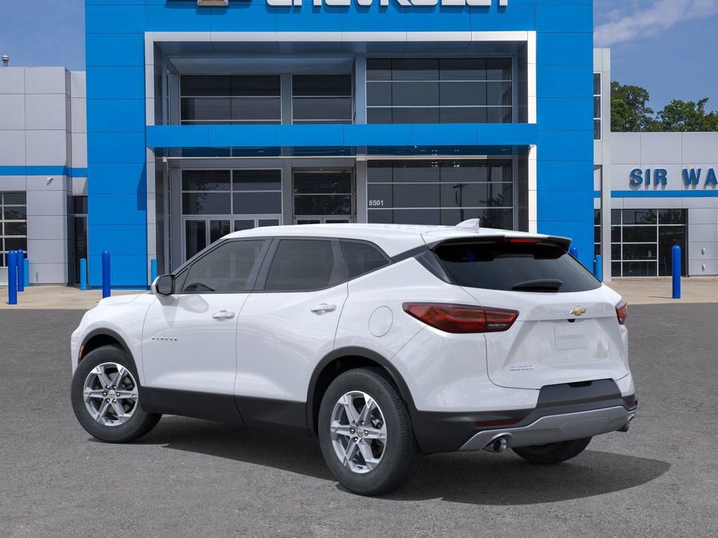 New 2026 Chevrolet Blazer LT image 3