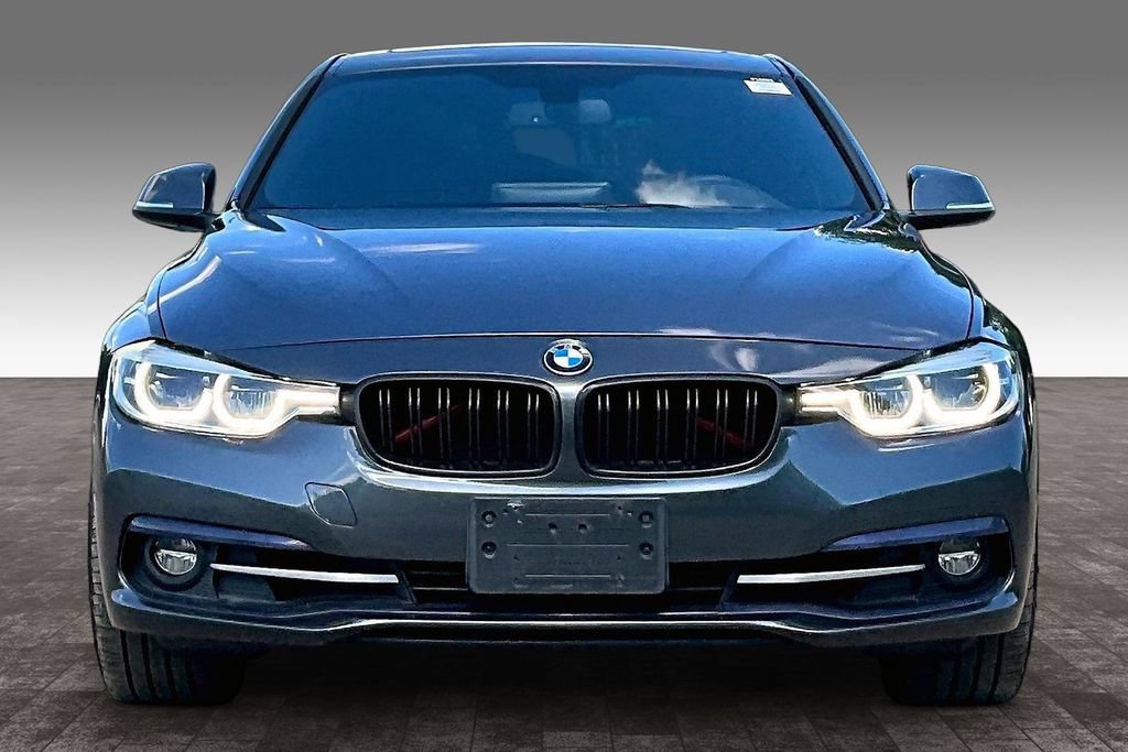 Used 2018 BMW 330i Sedan RWD image 5