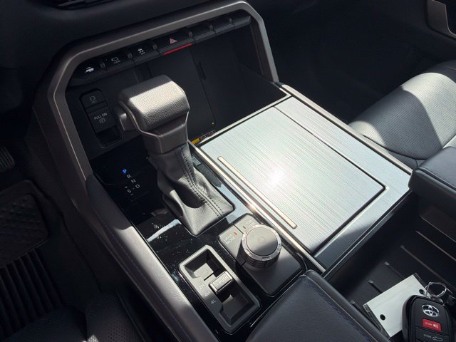 New 2026 Toyota Sequoia Platinum AWD/4WD image 21
