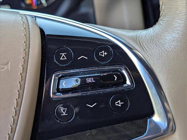 Used 2019 Cadillac Escalade Platinum AWD/4WD image 16