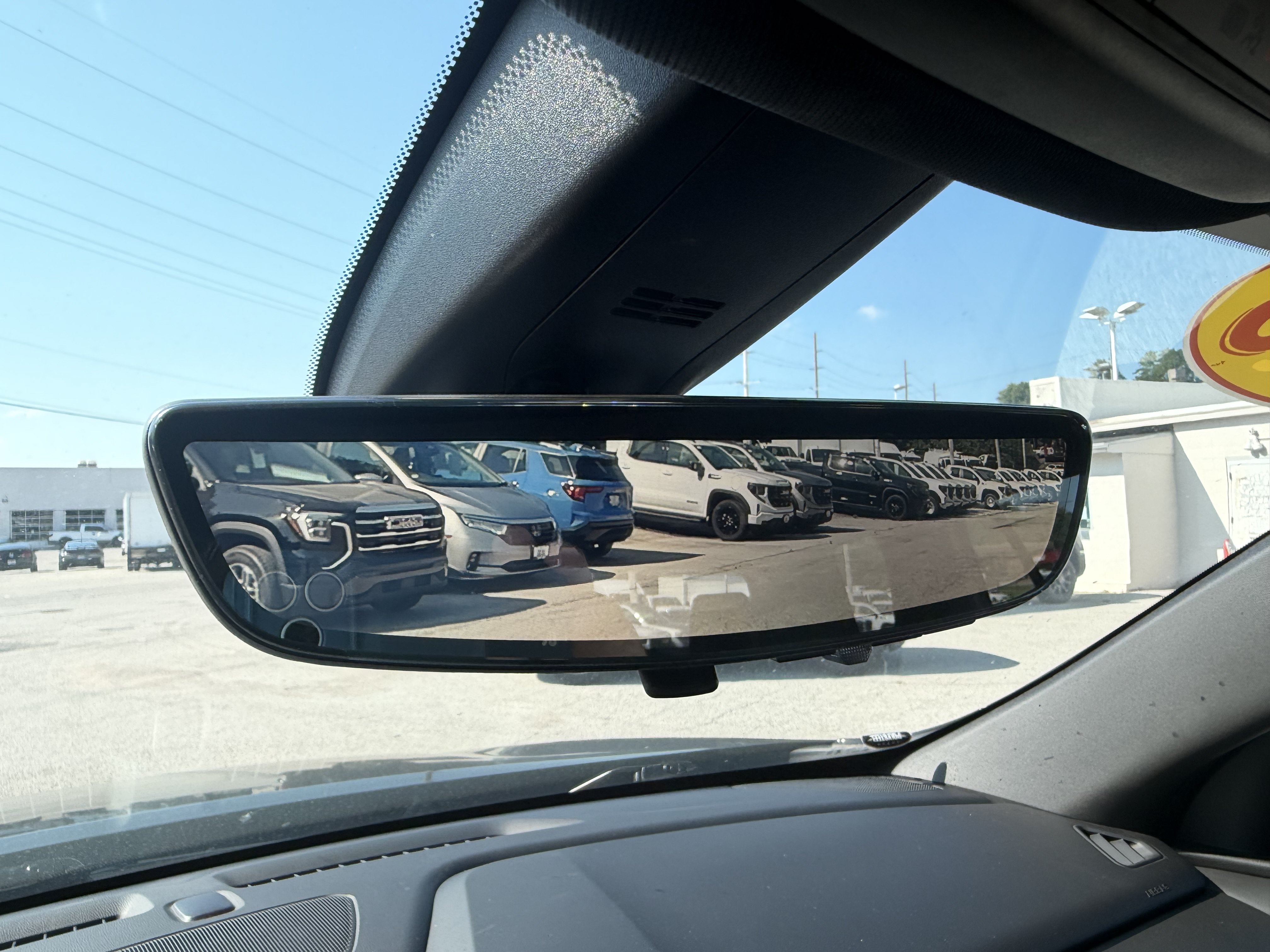 Used 2023 Chevrolet Traverse RS AWD/4WD image 20