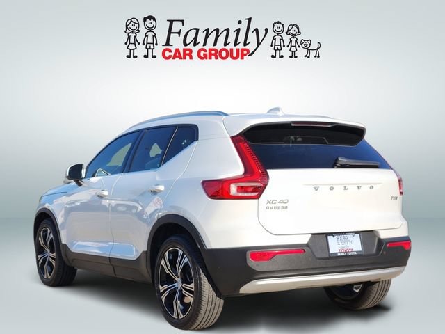 Used 2022 Volvo XC40 T5 Inscription AWD/4WD image 3