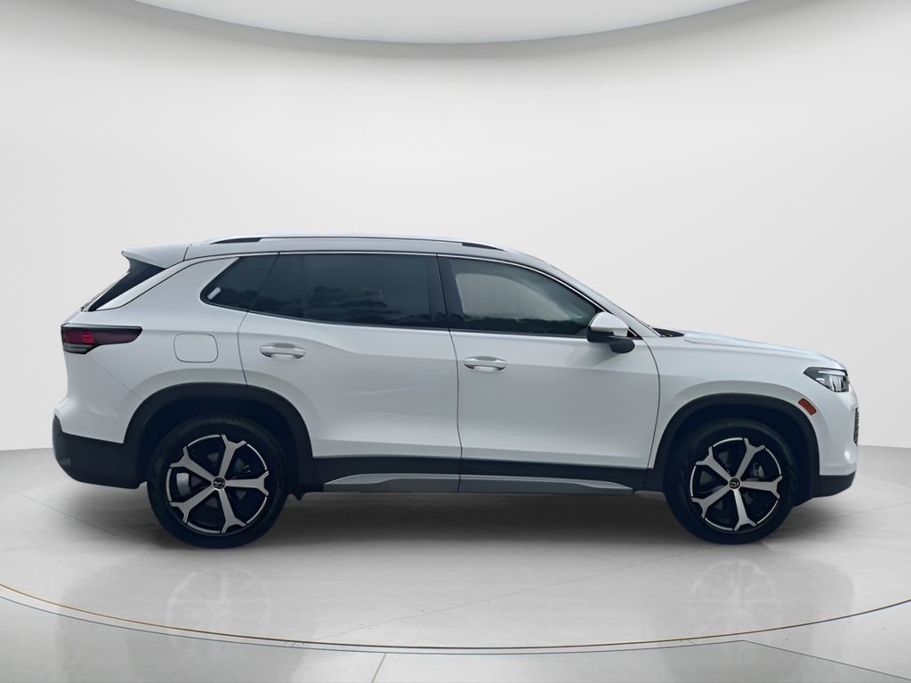 New 2026 Volkswagen Tiguan SE image 9