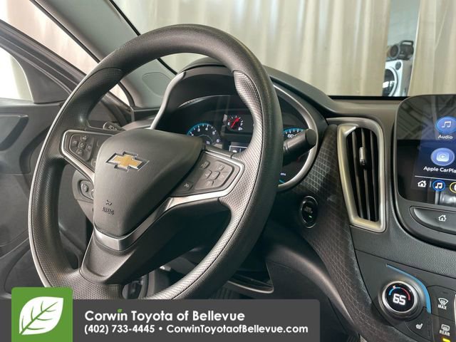 Used 2023 Chevrolet Malibu LT image 22