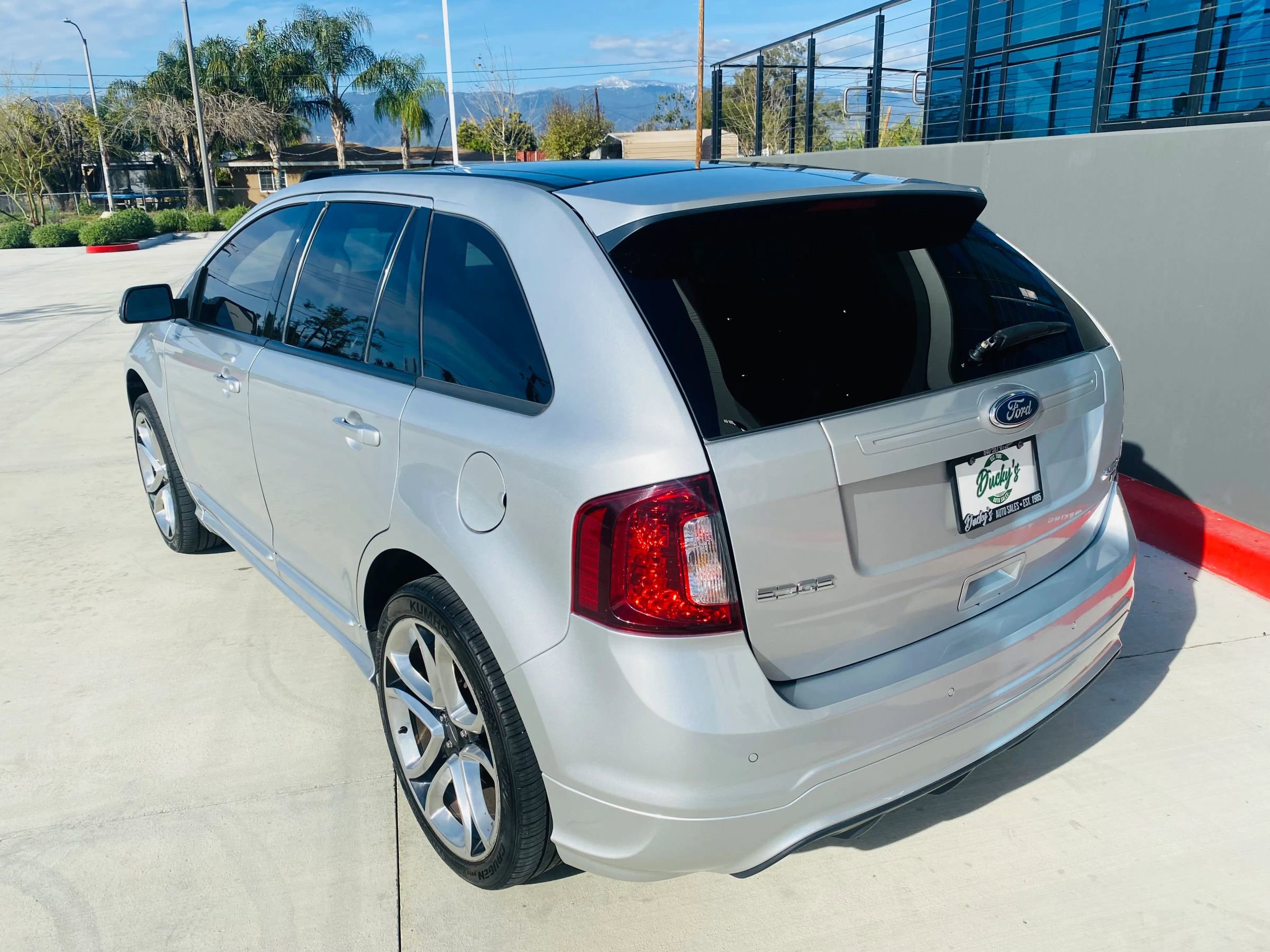 Used 2013 Ford Edge Sport w/ Vision Pkg image 3