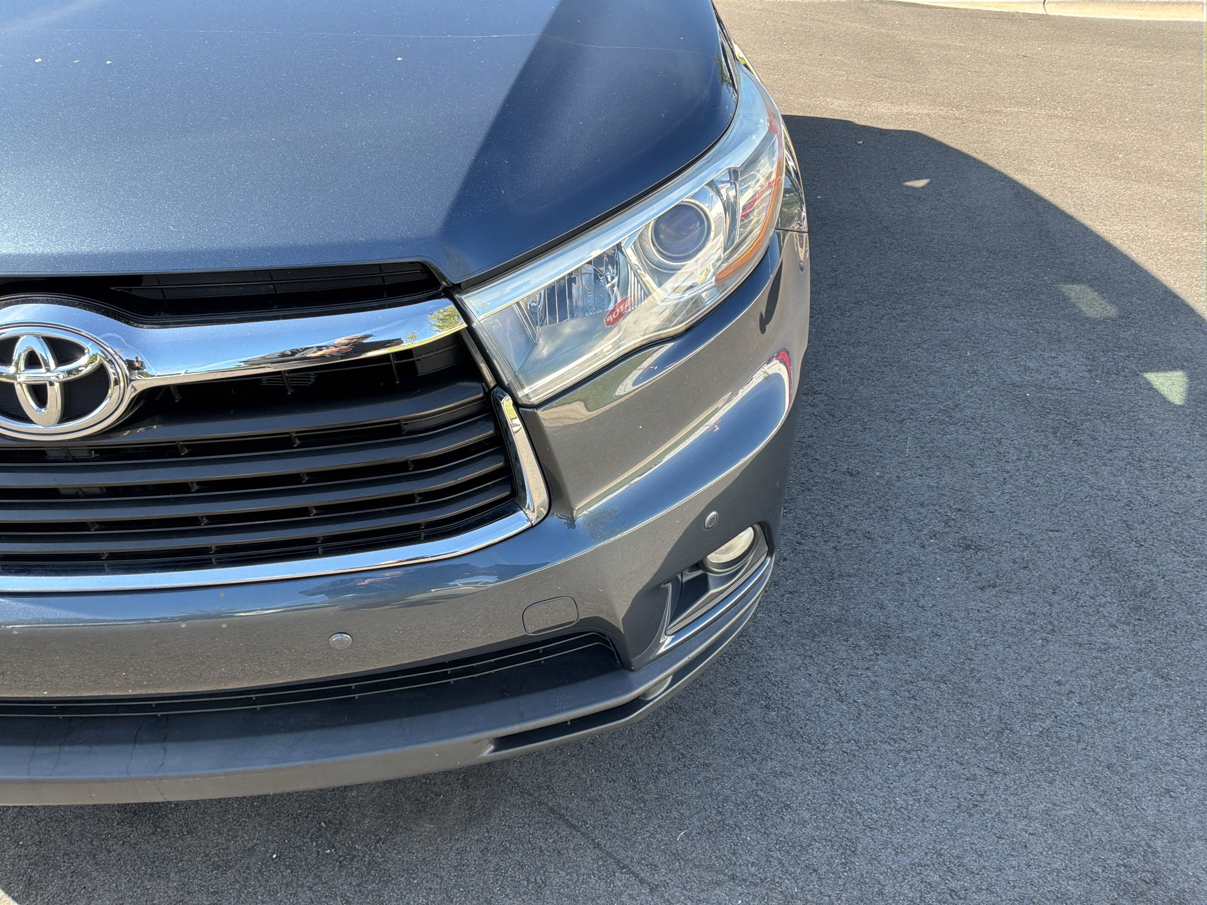 Used 2015 Toyota Highlander XLE AWD/4WD image 6