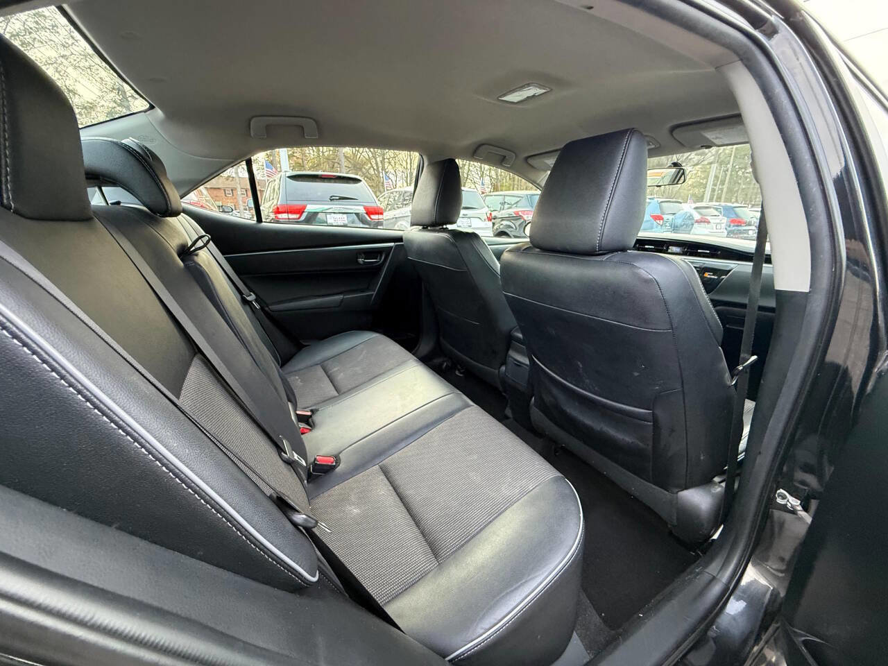 Used 2015 Toyota Corolla S FWD image 10