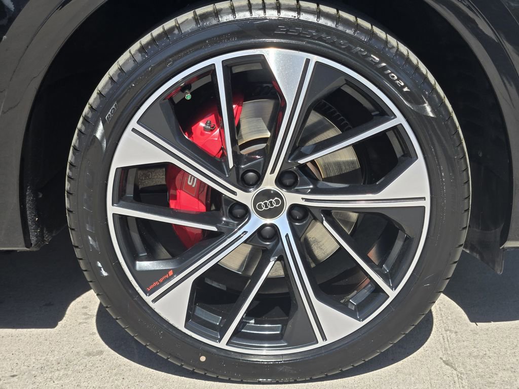 Certified 2024 Audi SQ5 Prestige image 15