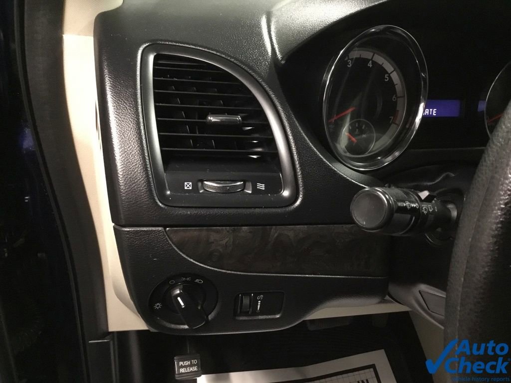 Used 2015 Dodge Grand Caravan SE w/ Quick Order Package 29E SE image 20