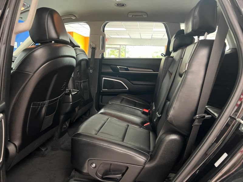 Certified 2024 Kia Telluride LX FWD image 16