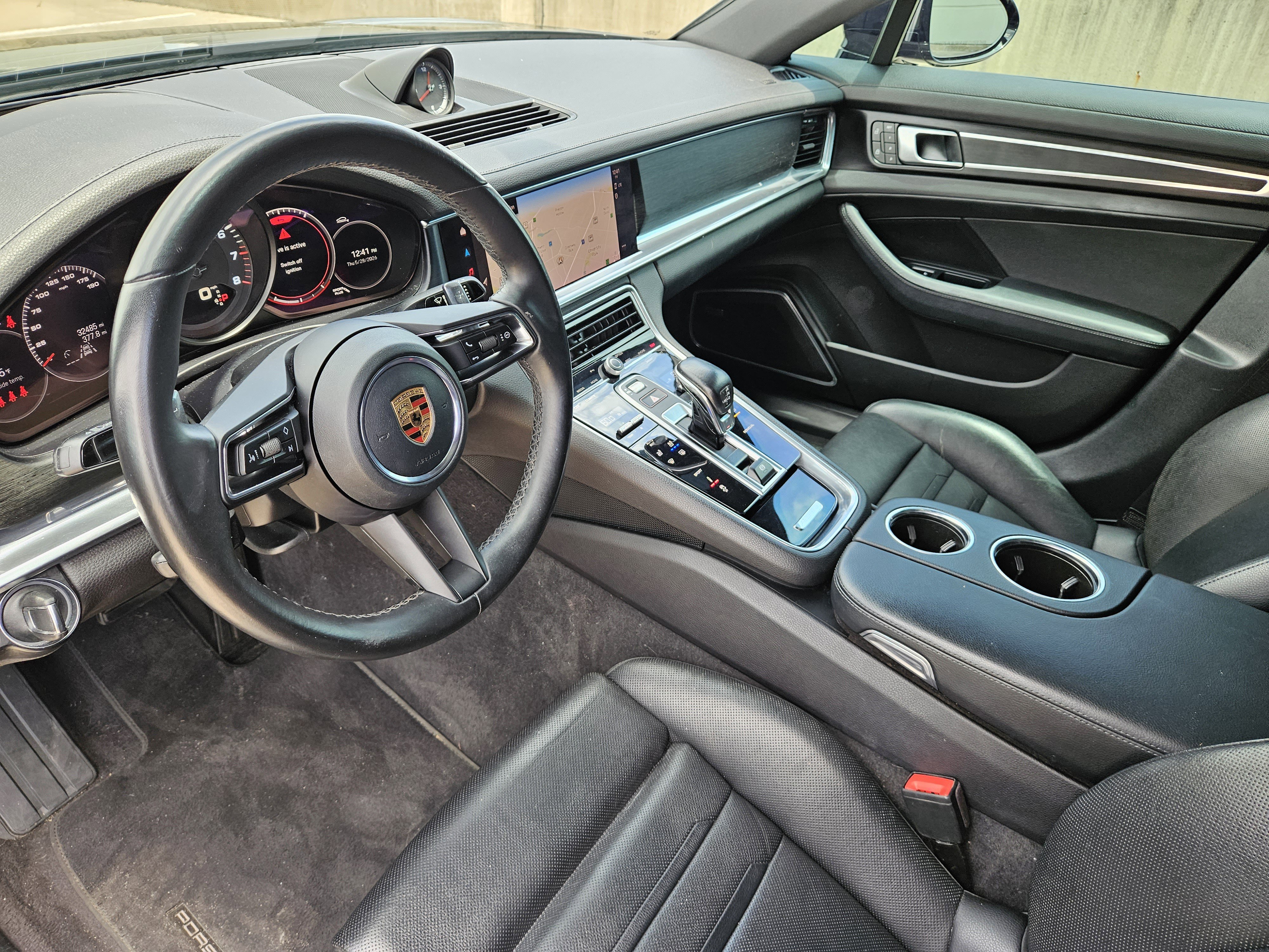 Certified 2023 Porsche Panamera 4 Platinum Edition w/ Assistance Package AWD/4WD image 4