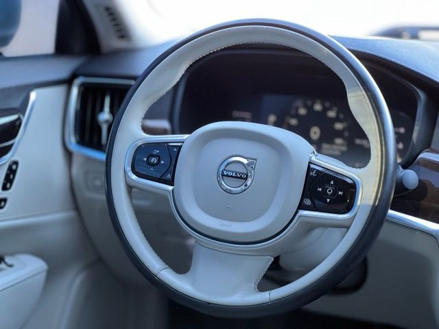 Used 2018 Volvo S90 T5 Momentum w/ Protection Package AWD/4WD image 32