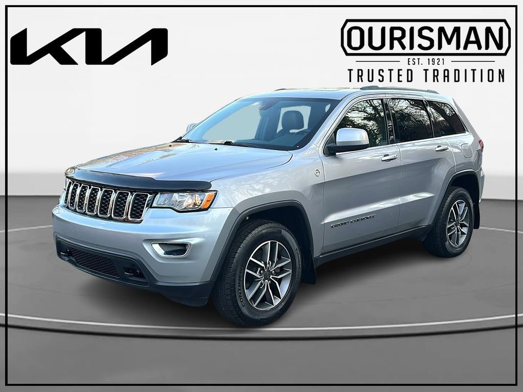 Used 2020 Jeep Grand Cherokee Laredo w/ Quick Order Package 2BN North image 2