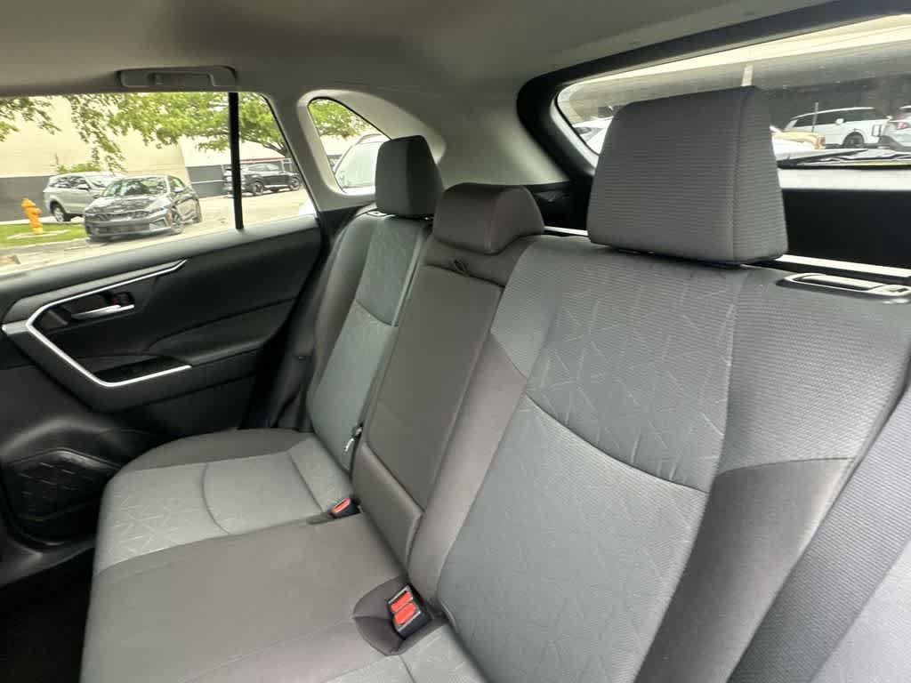 Used 2024 Toyota RAV4 XLE w/ Convenience Package FWD image 15