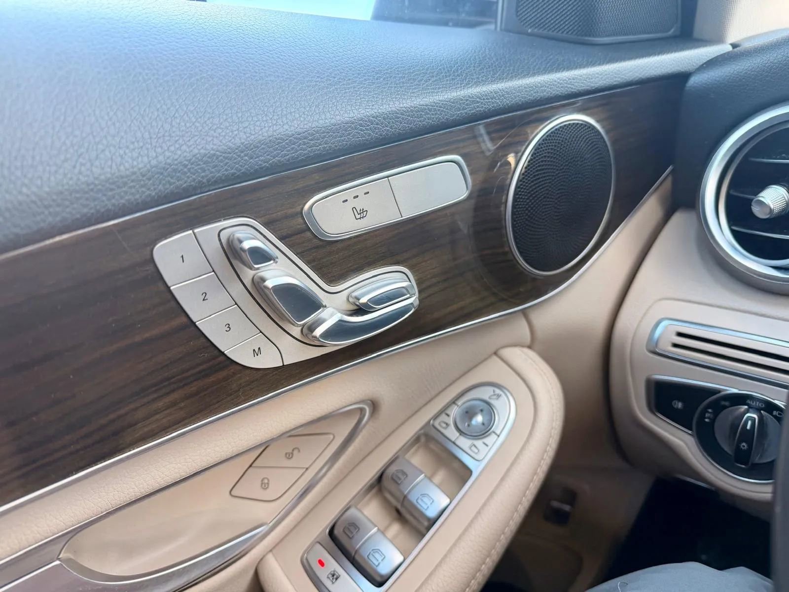 Used 2018 Mercedes-Benz C 300 C 300 4MATIC Sedan 4D image 14
