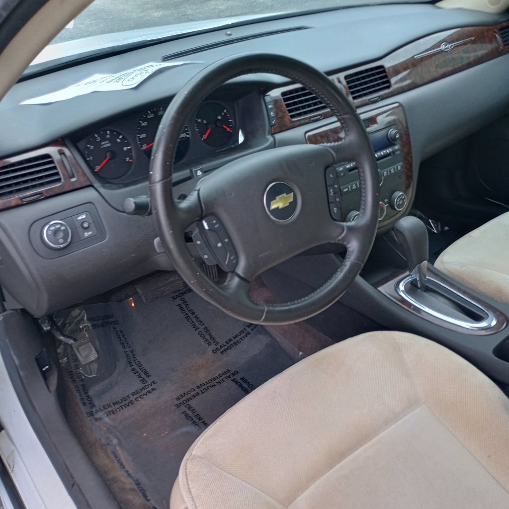 Used 2014 Chevrolet Impala Limited LS FWD image 9