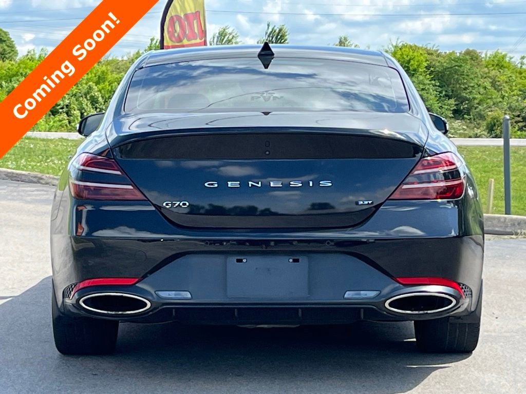 Used 2022 Genesis G70 3.3T RWD image 3