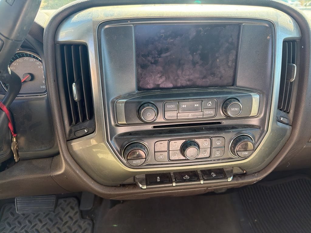 Used 2018 Chevrolet Silverado 2500 LT w/ LT Convenience Package AWD/4WD image 9