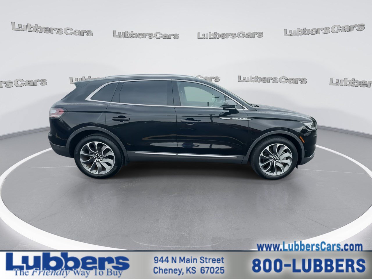 Used 2023 Lincoln Nautilus Reserve w/ Equipment Group 201A FWD image 9