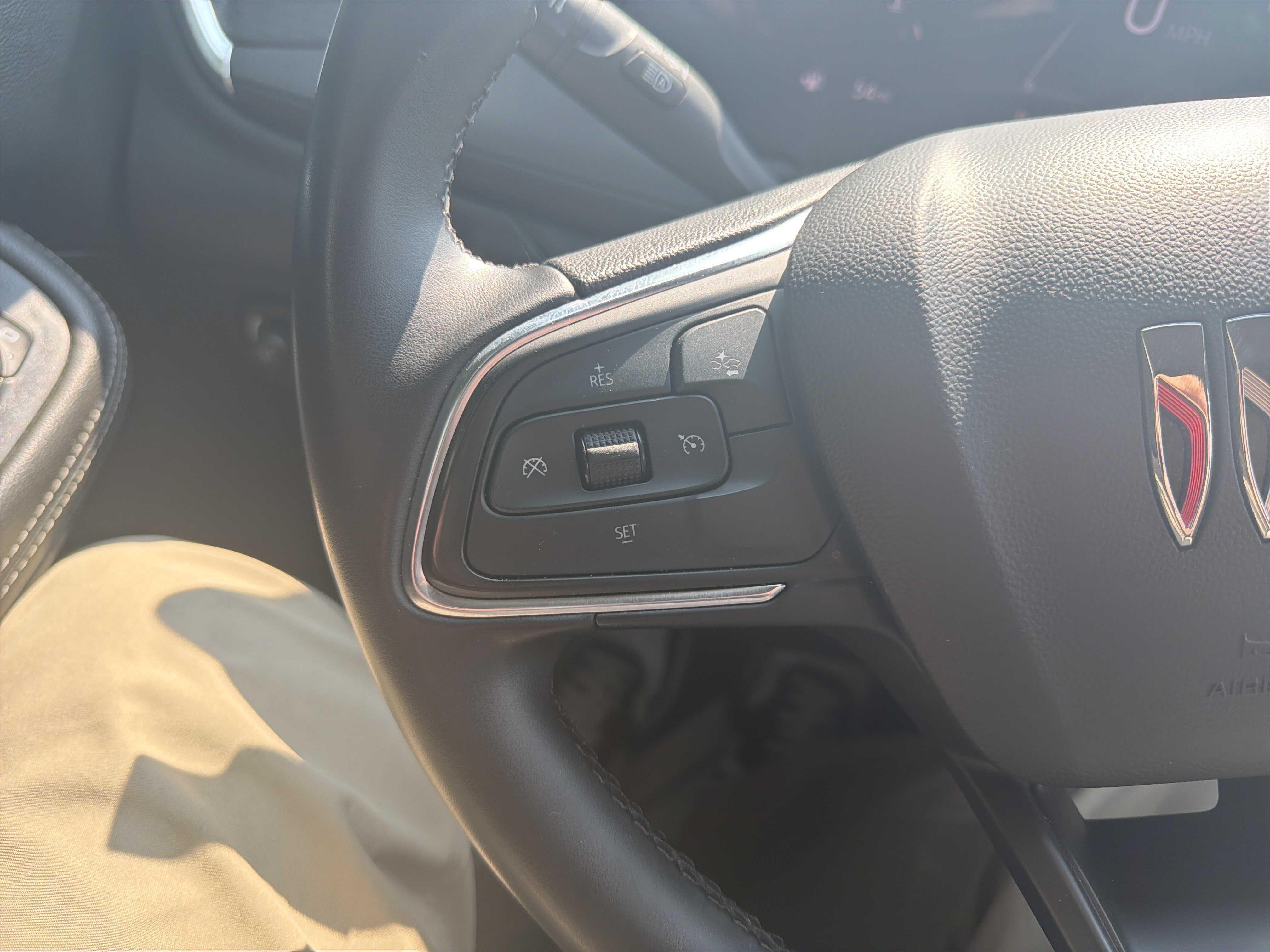 Used 2024 Buick Encore GX Sport Touring AWD/4WD image 18