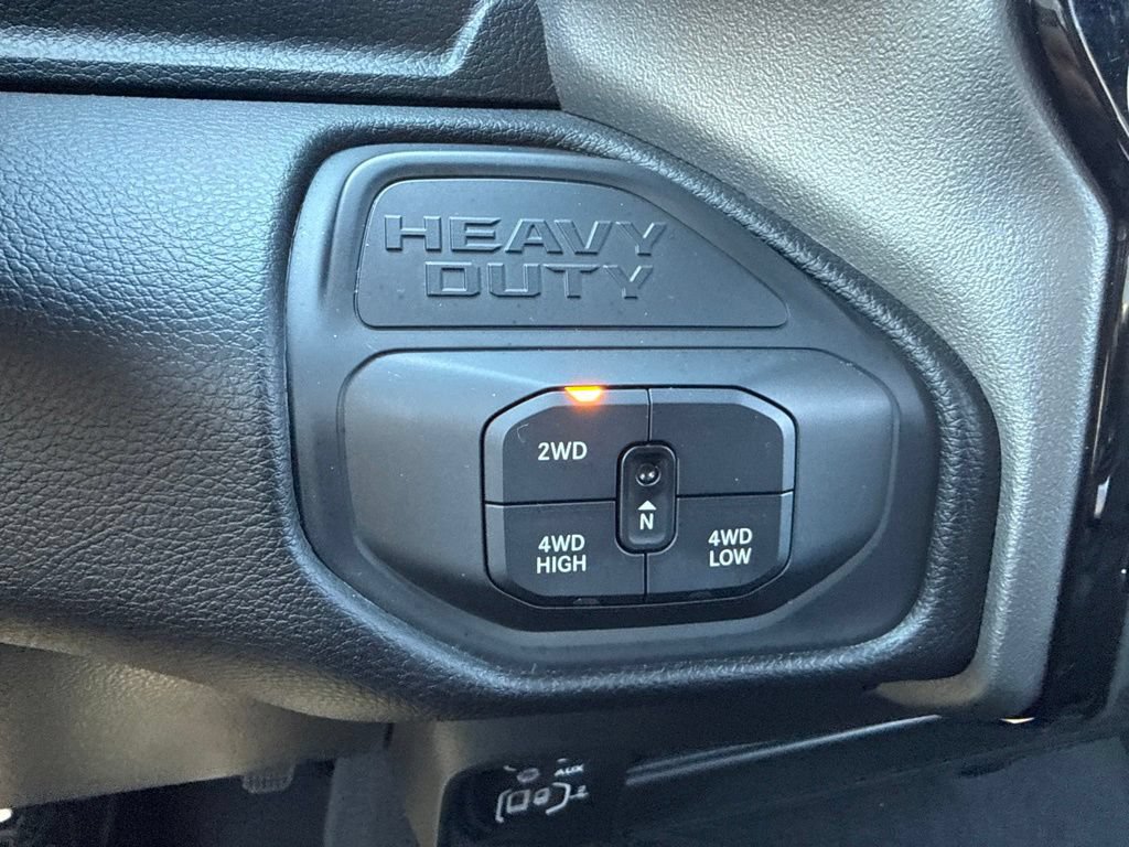 Certified 2025 RAM 2500 Big Horn AWD/4WD image 25