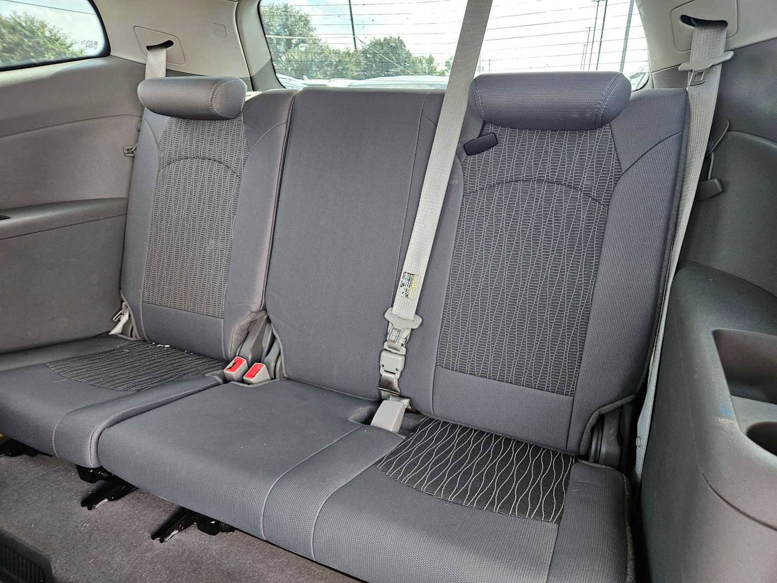 Used 2014 Chevrolet Traverse LS image 21