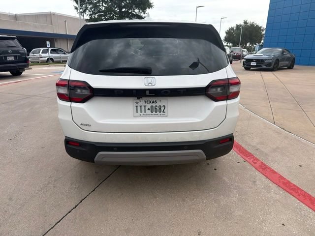 Certified 2024 Honda Pilot EX-L image 4