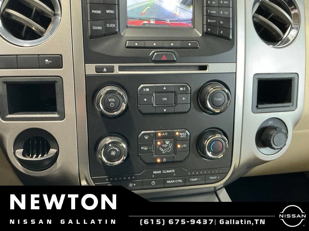 Used 2017 Ford Expedition XLT RWD image 24