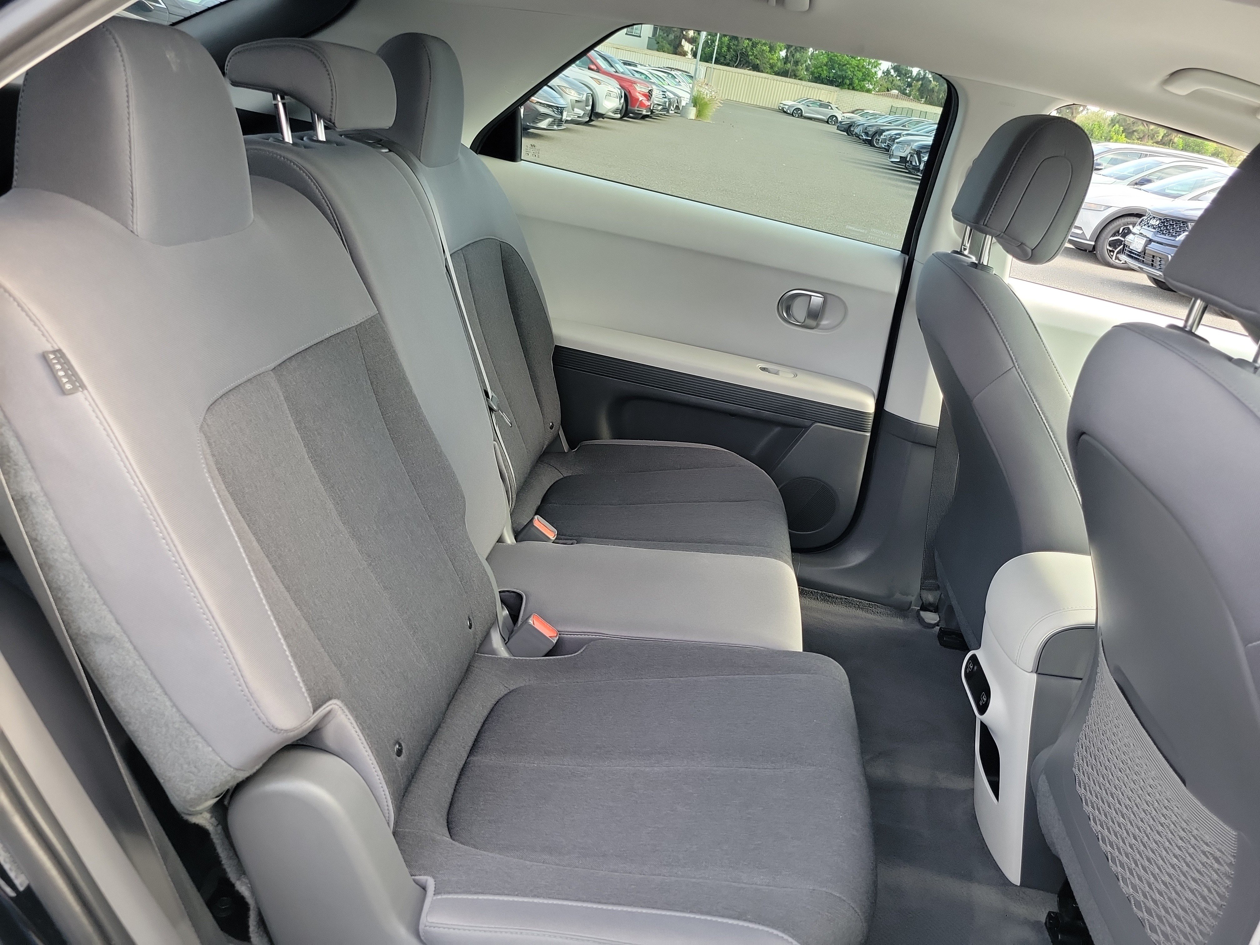 Used 2024 Hyundai Ioniq 5 SEL RWD image 25