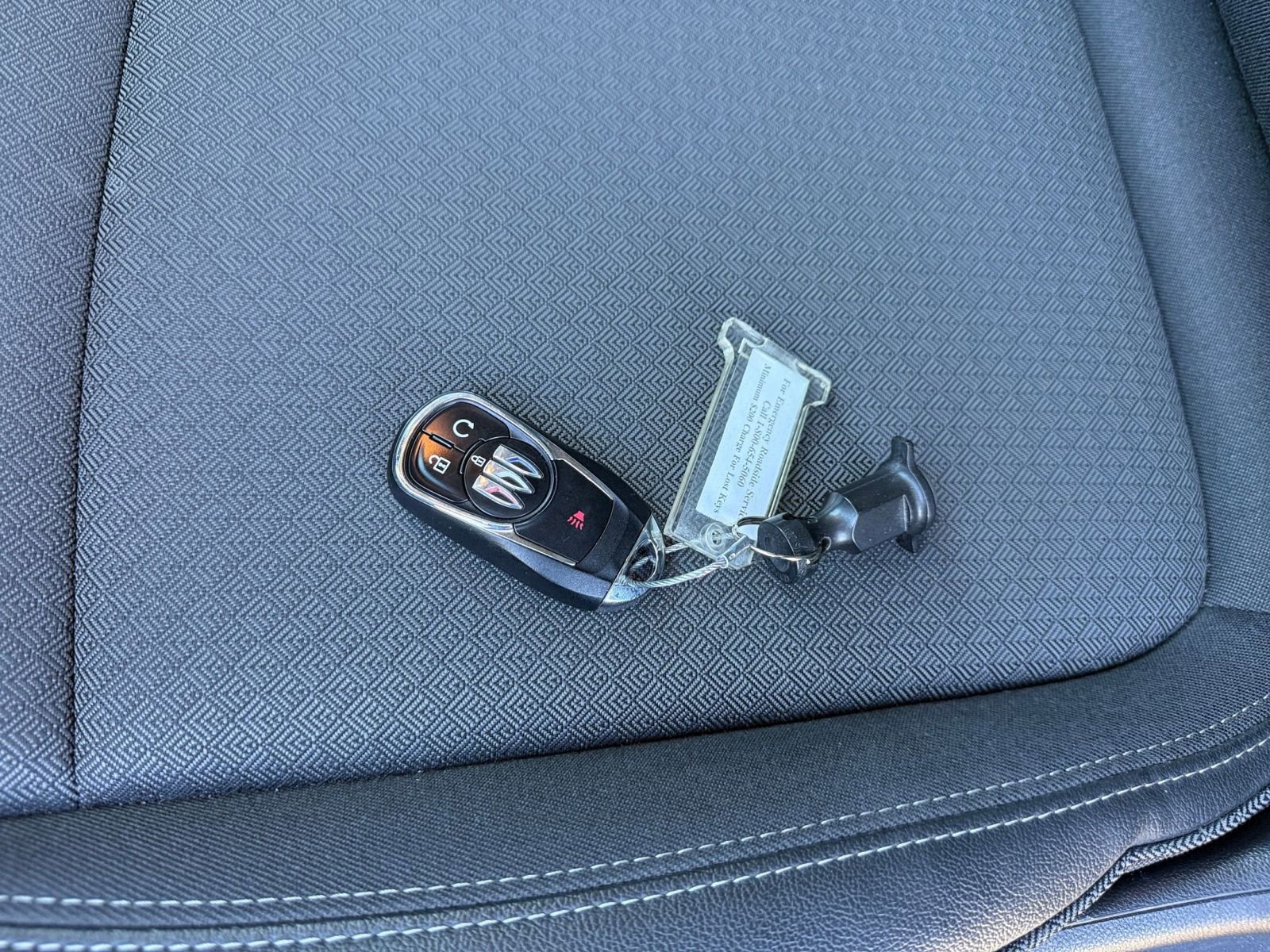 Used 2025 Buick Encore GX Preferred image 21