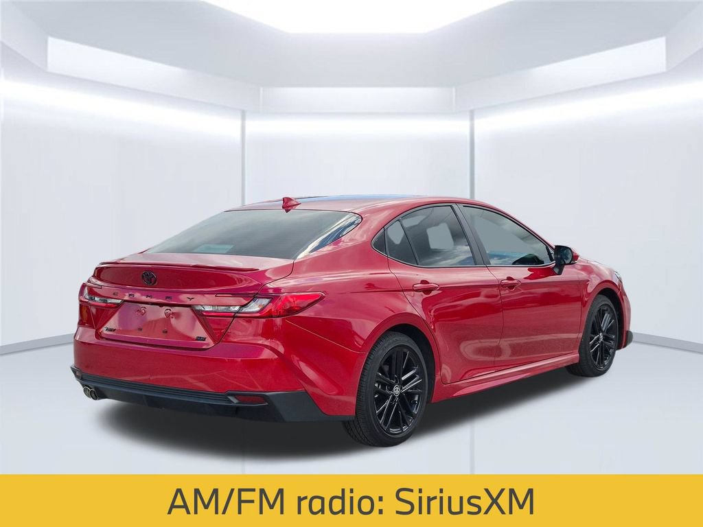 Used 2025 Toyota Camry SE FWD image 6