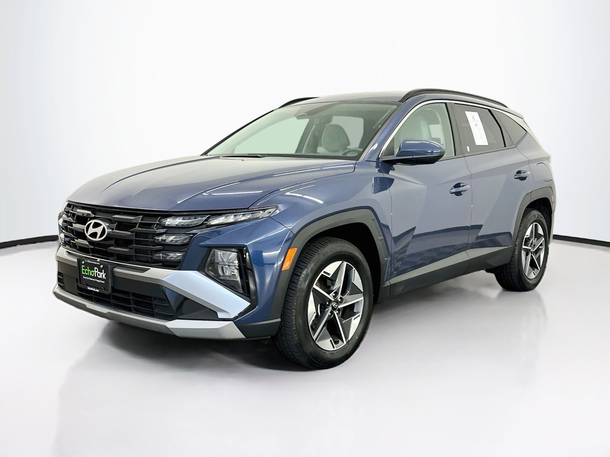 Used 2025 Hyundai Tucson SEL AWD/4WD image 3