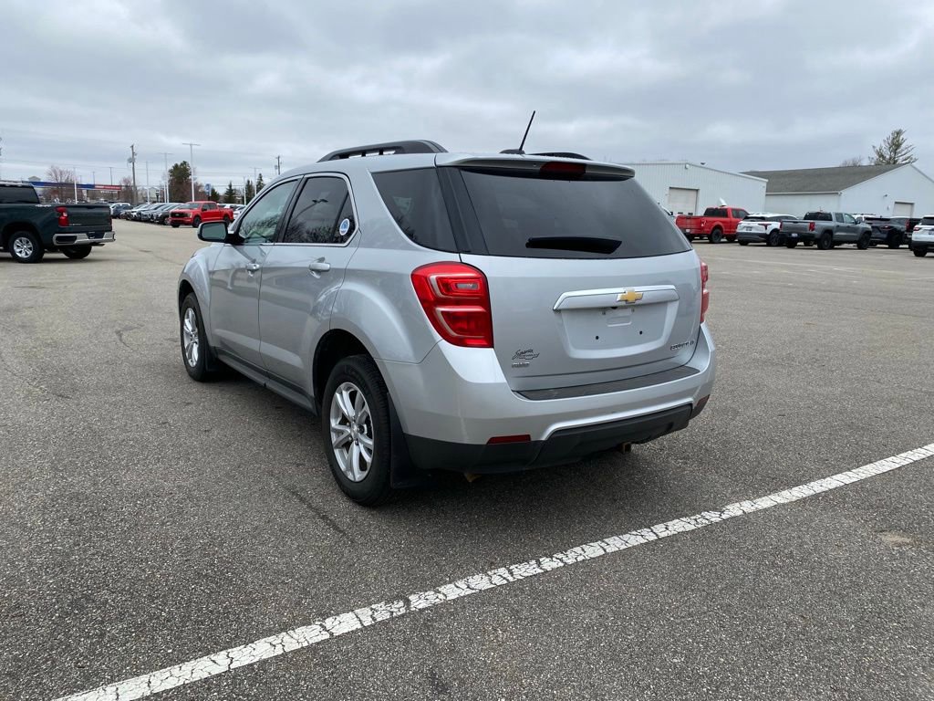 Used 2016 Chevrolet Equinox LT w/ Convenience Package image 4