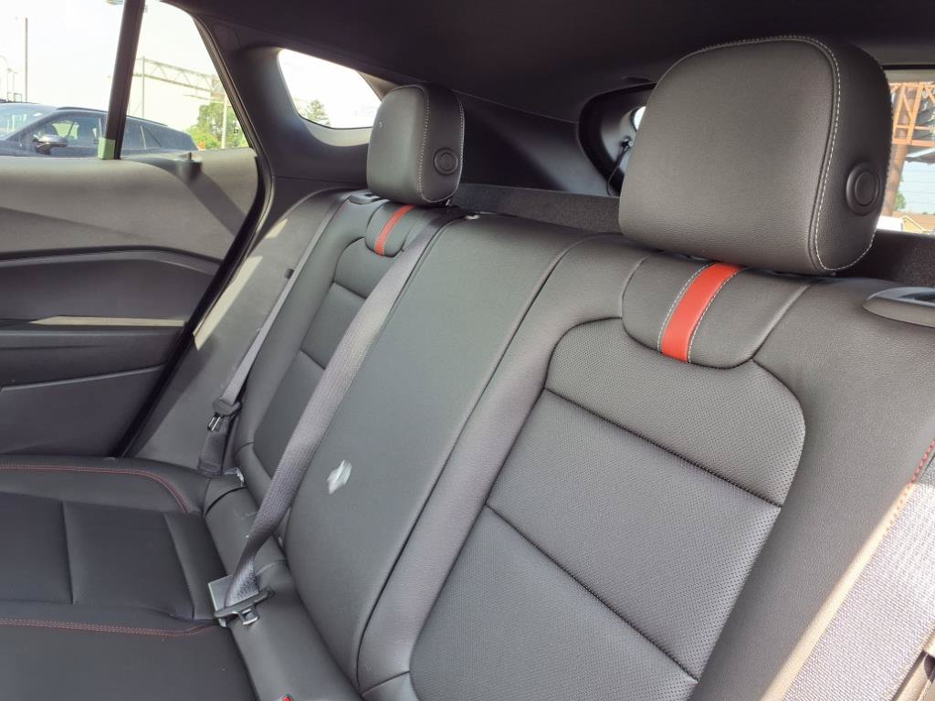 New 2025 Chevrolet Trax RS w/ Driver Confidence Package FWD image 12