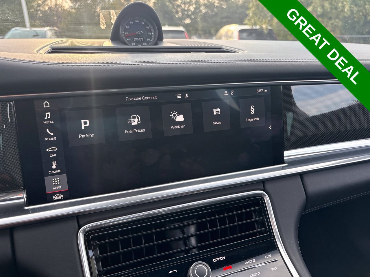 Used 2018 Porsche Panamera 4S AWD/4WD image 22