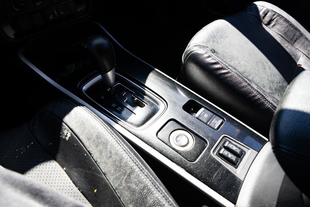 Used 2018 Mitsubishi Outlander GT image 18