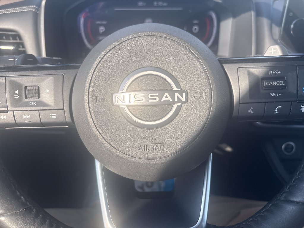 Used 2023 Nissan Rogue Platinum w/ Platinum Premium Package AWD/4WD image 15