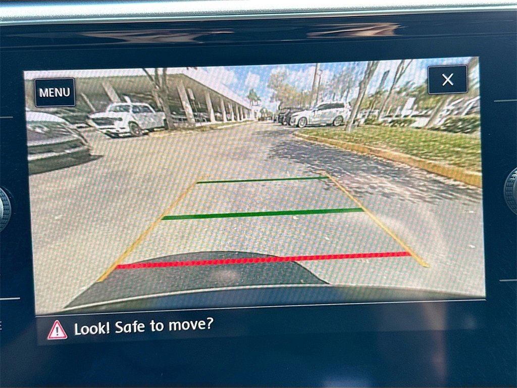 Used 2018 Volkswagen Atlas SEL Premium image 15