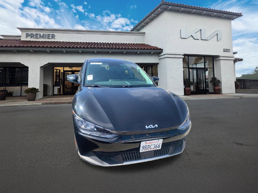 Certified 2024 Kia EV6 Light RWD image 3