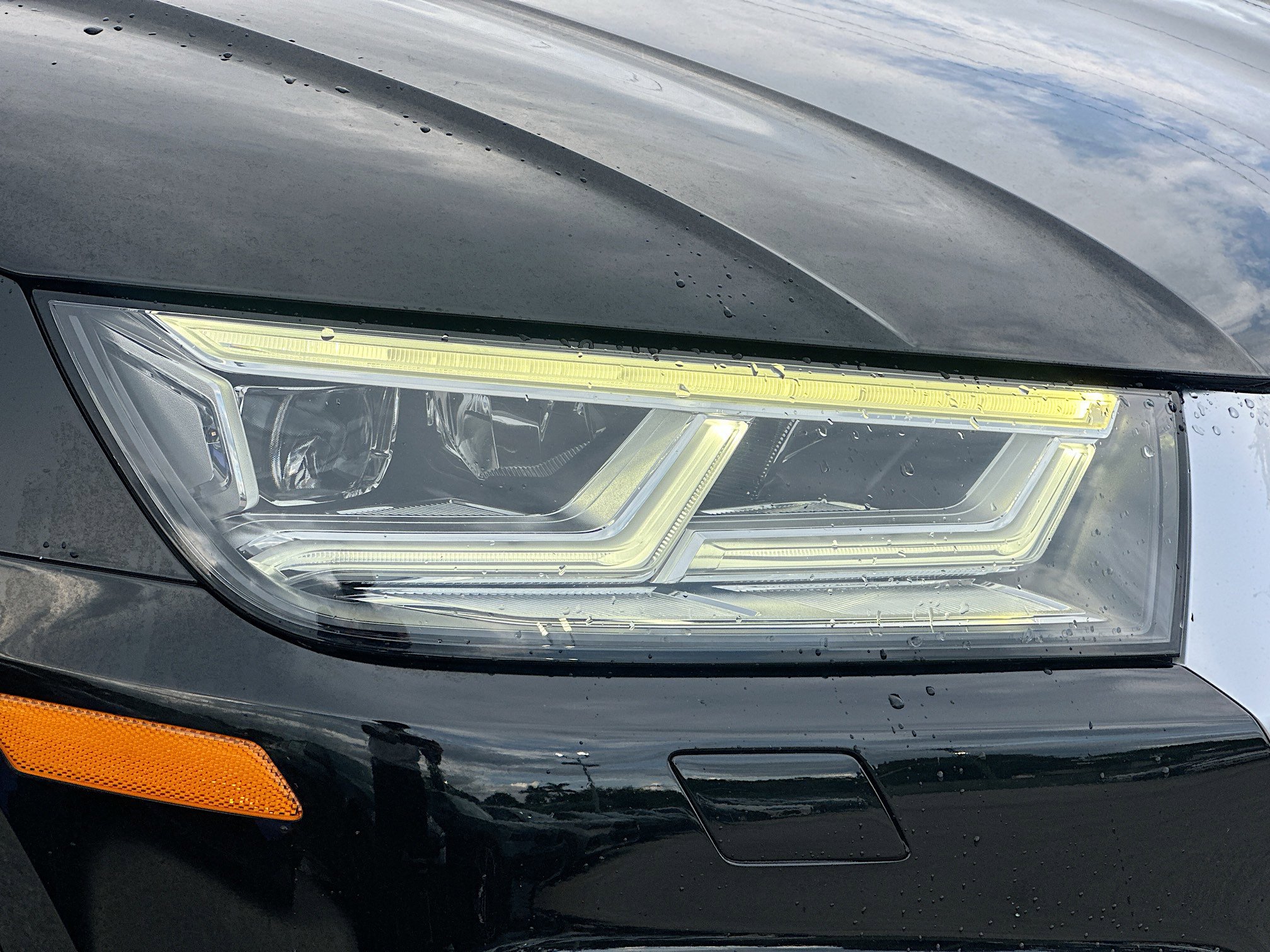 Used 2020 Audi SQ5 Premium Plus image 38