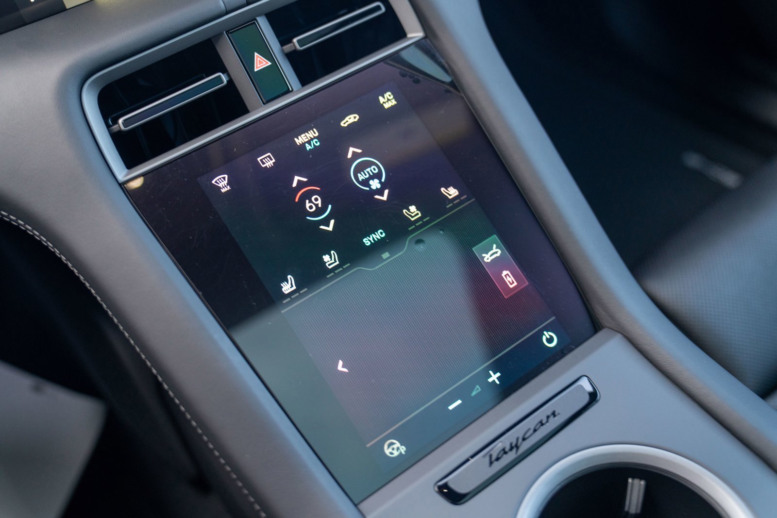New 2026 Porsche Taycan AWD/4WD image 18