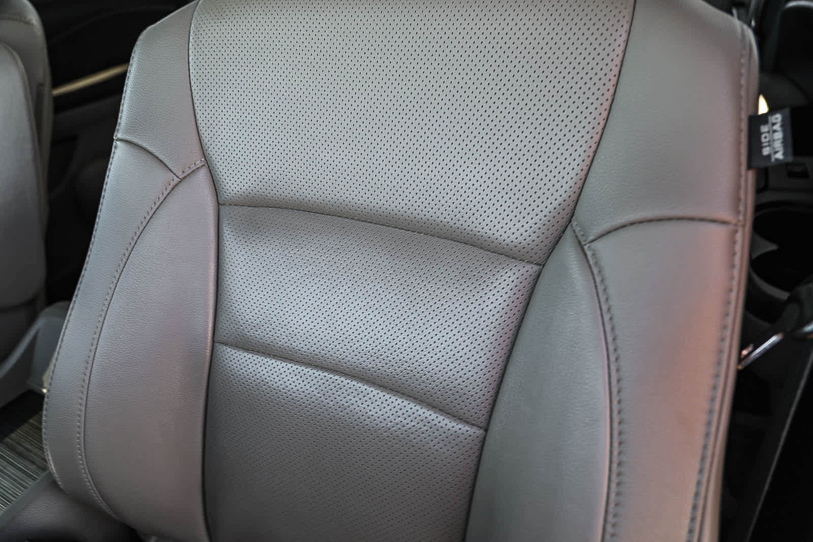 Used 2016 Honda Pilot Elite image 24