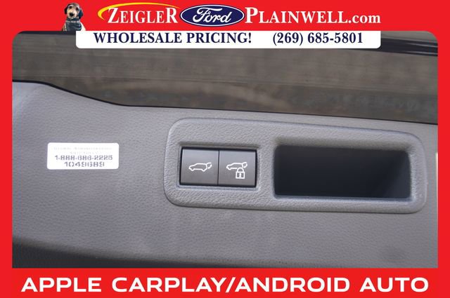 Used 2022 Toyota Venza LE image 11