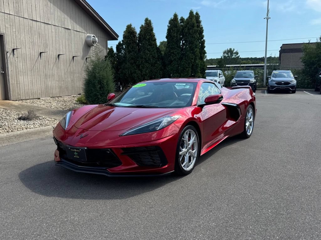 Used 2022 Chevrolet Corvette Stingray Premium Conv w/ Z51 Performance Package RWD image 2